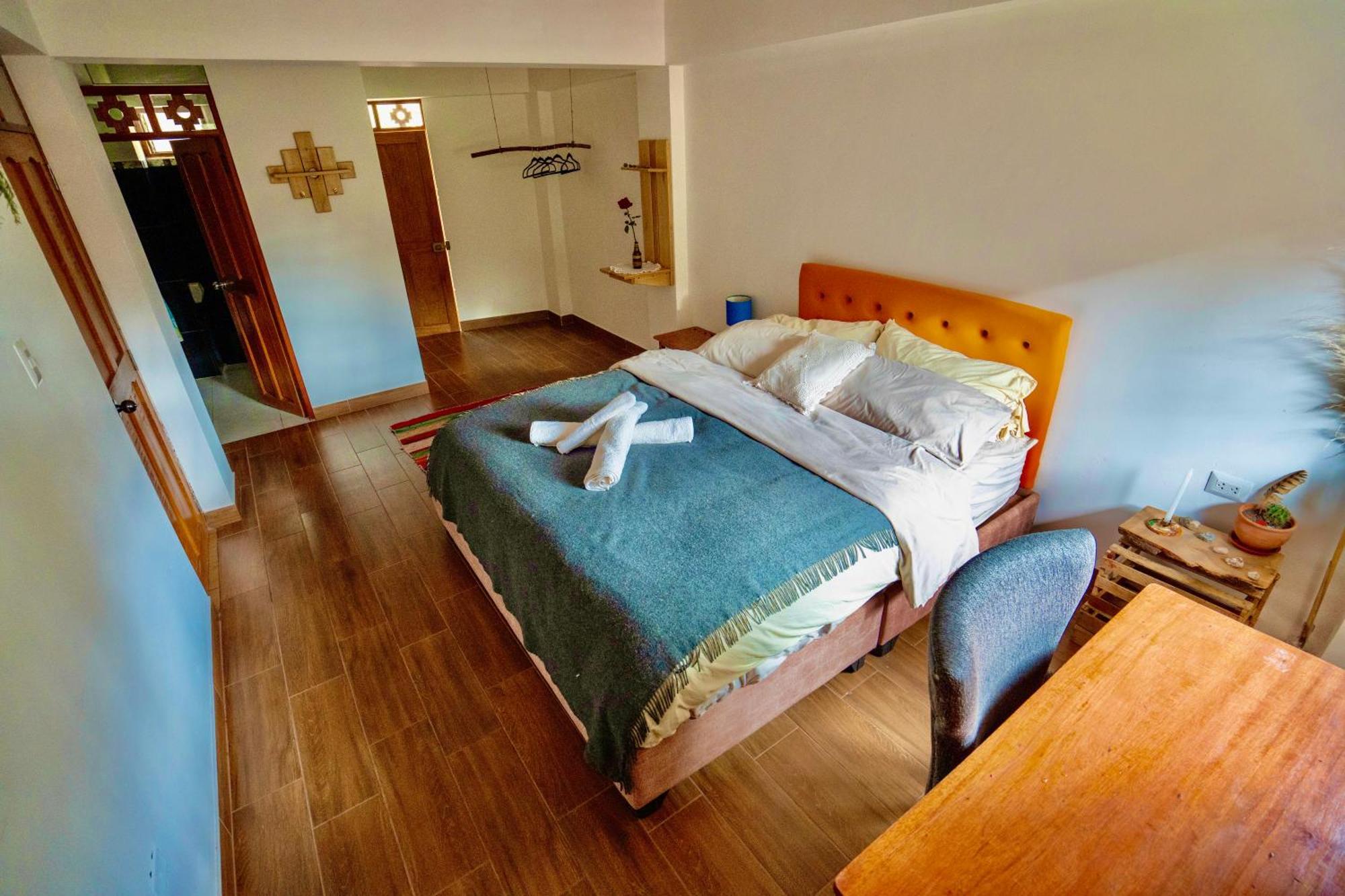 Blue Lotus Retreat Center Bed and Breakfast Písac Esterno foto
