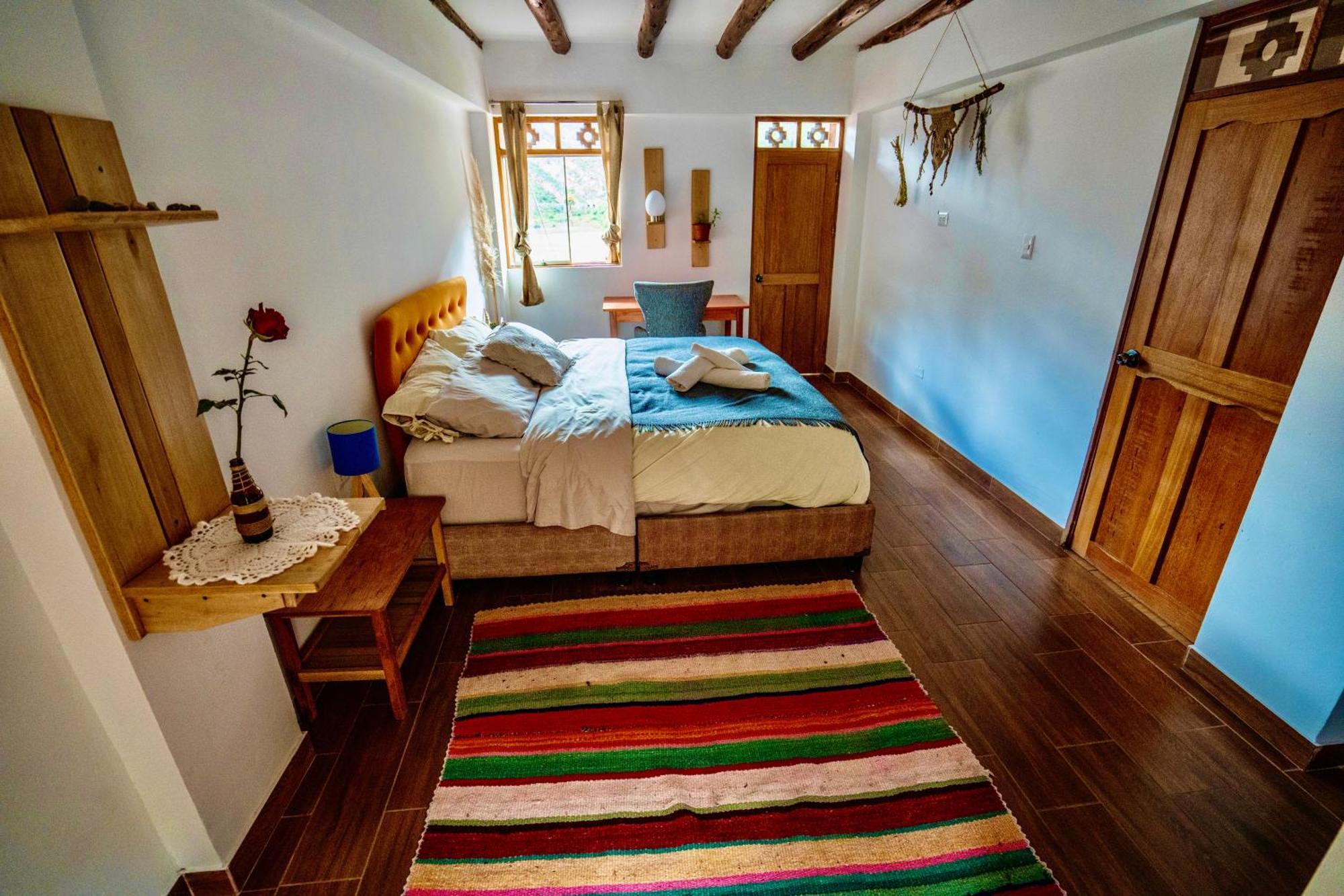 Blue Lotus Retreat Center Bed and Breakfast Písac Esterno foto