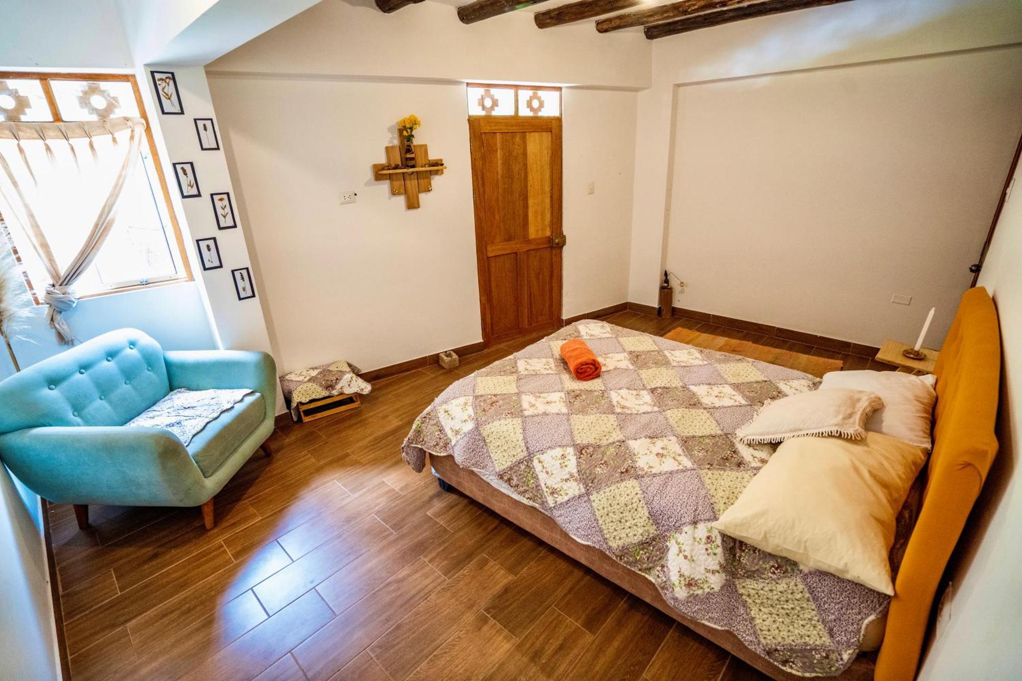 Blue Lotus Retreat Center Bed and Breakfast Písac Esterno foto